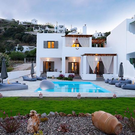 Sea And Sun Villa Kalamitsa Exterior photo