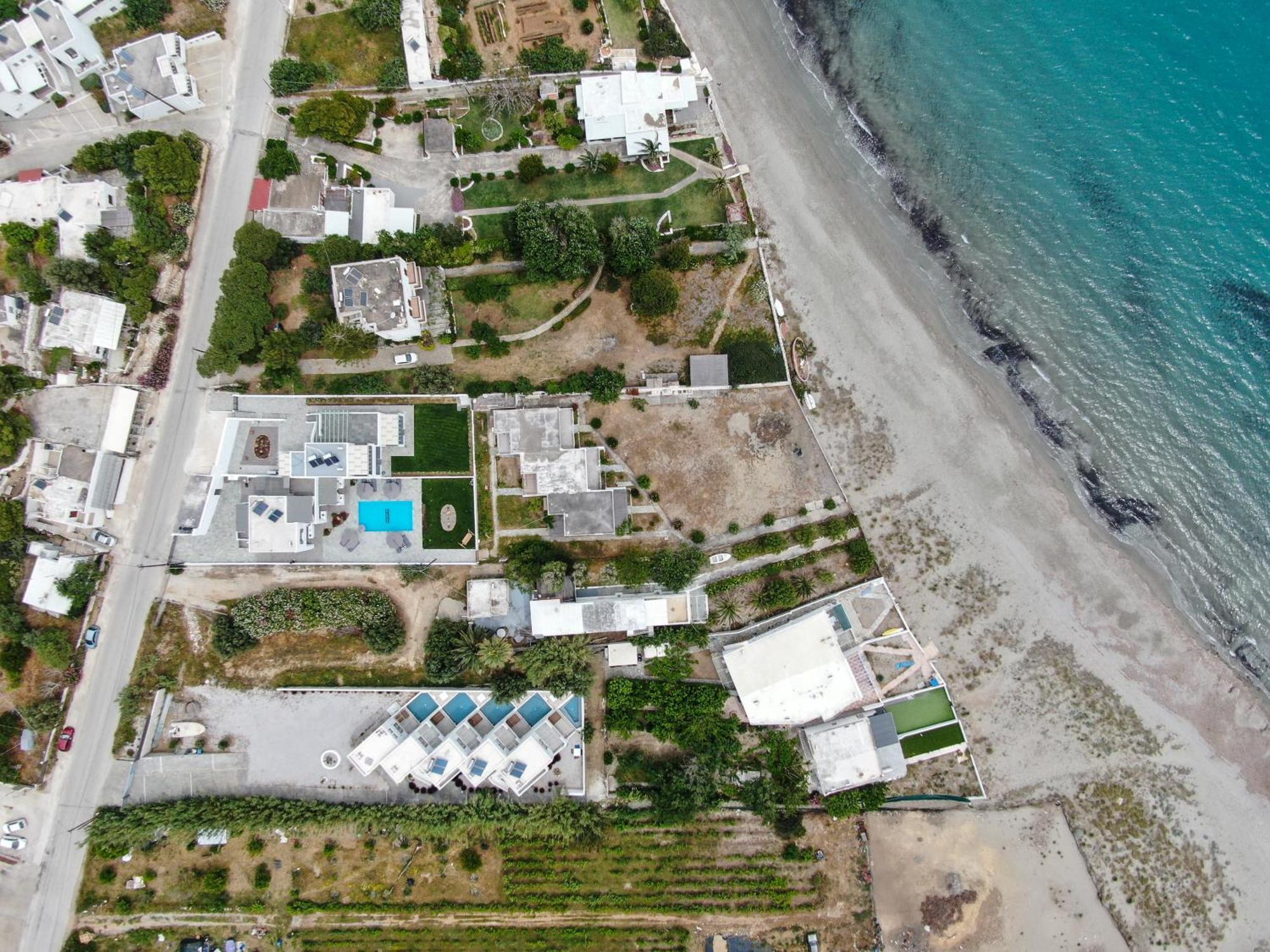 Sea And Sun Villa Kalamitsa Exterior photo